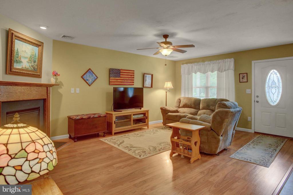 101 COLONIAL COURT