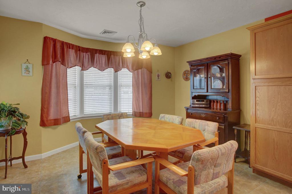 101 COLONIAL COURT