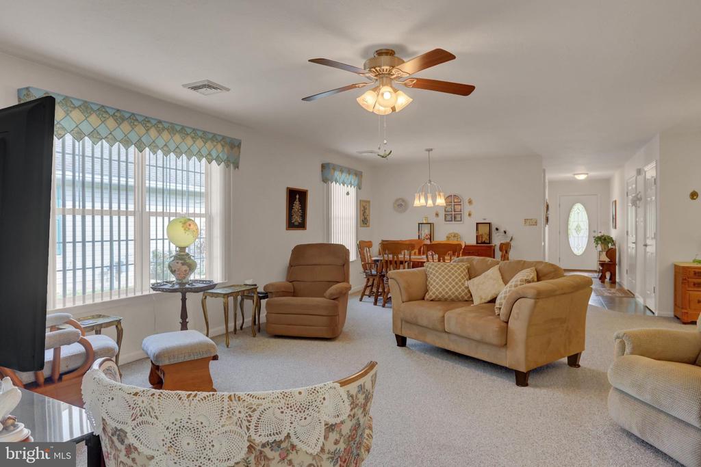 37 COLONIAL COURT
