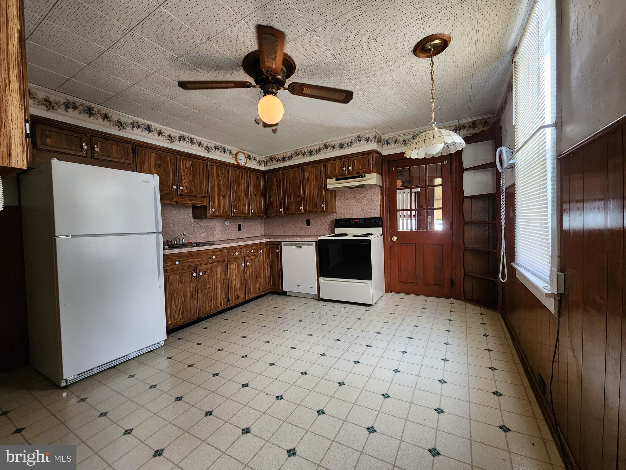 6051 CUMBERLAND HIGHWAY