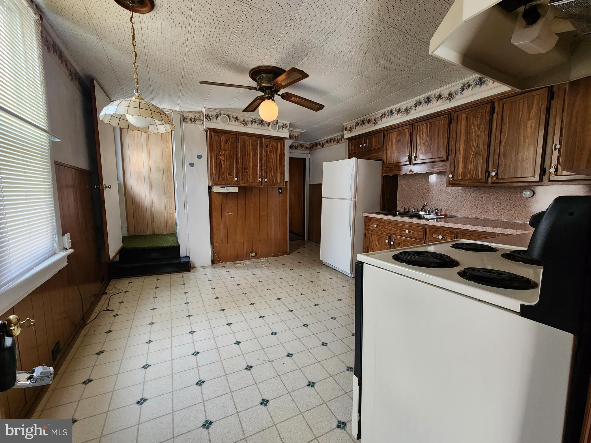 6051 CUMBERLAND HIGHWAY