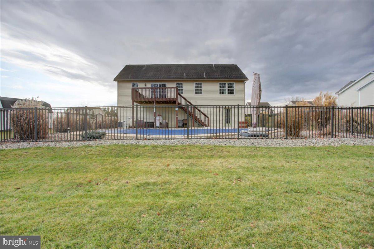 1745 Raven Drive