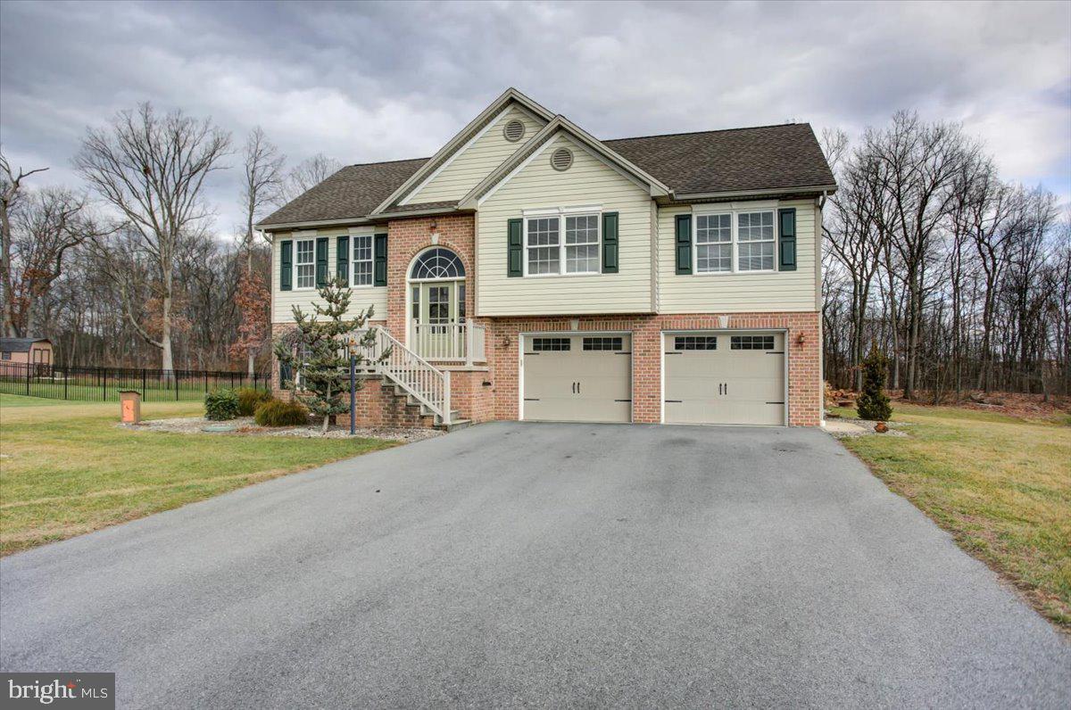 1745 Raven Drive