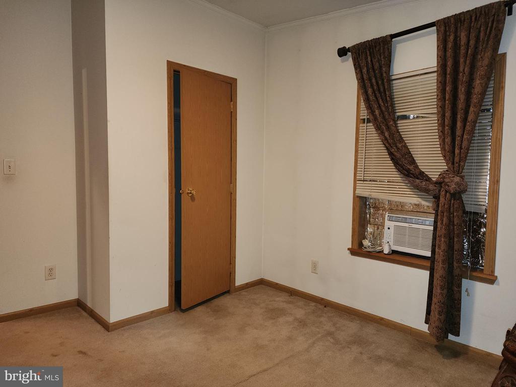 54 Lenwood Park #54