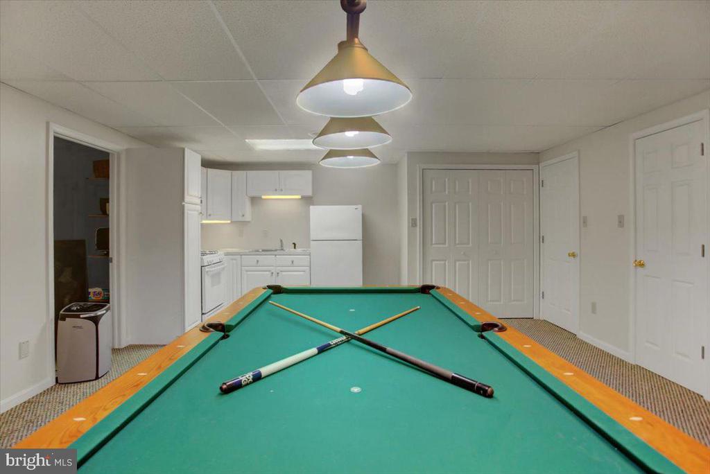 313 Bradley Ln