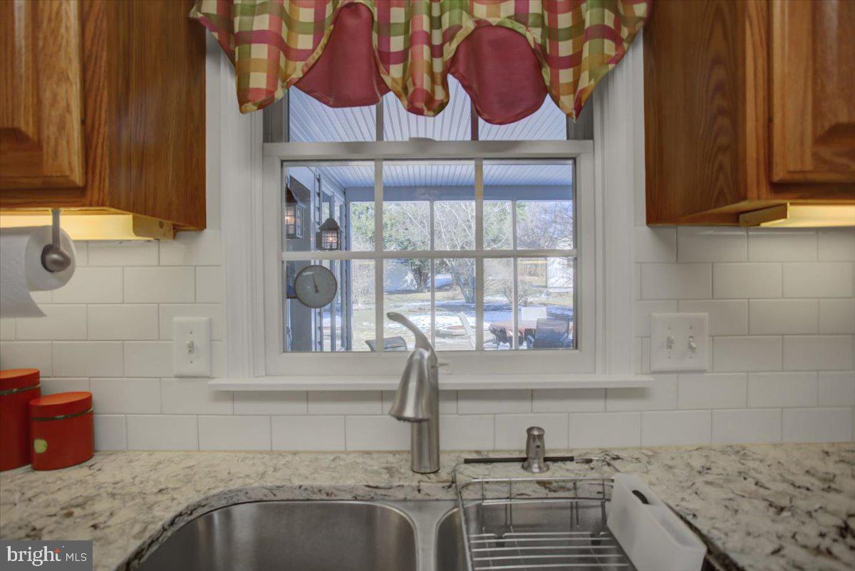 313 Bradley Ln