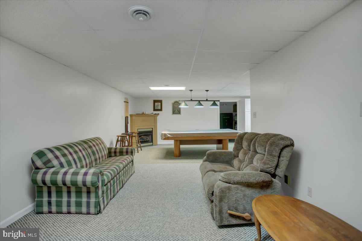 313 Bradley Ln