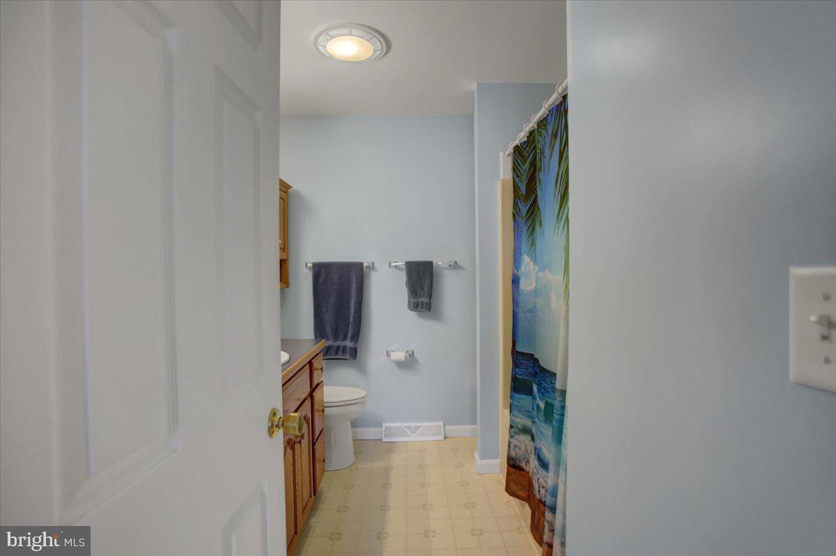 313 Bradley Ln