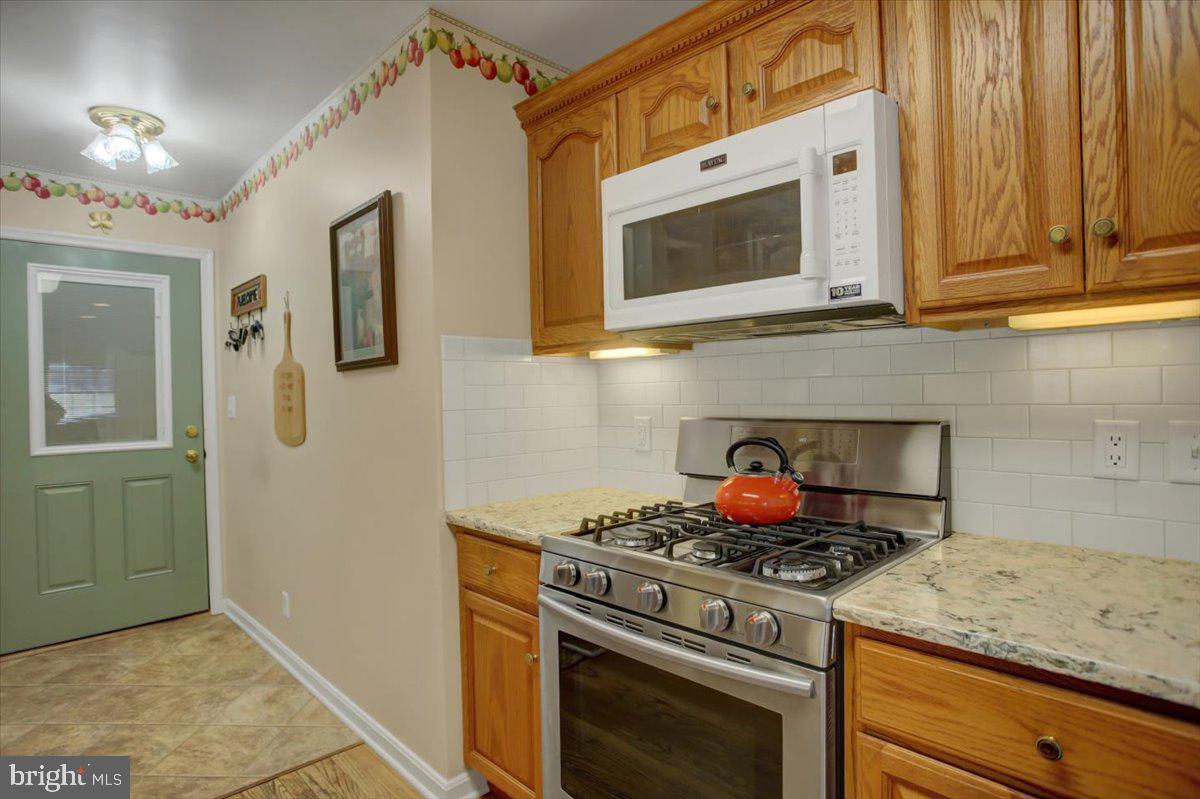 313 Bradley Ln