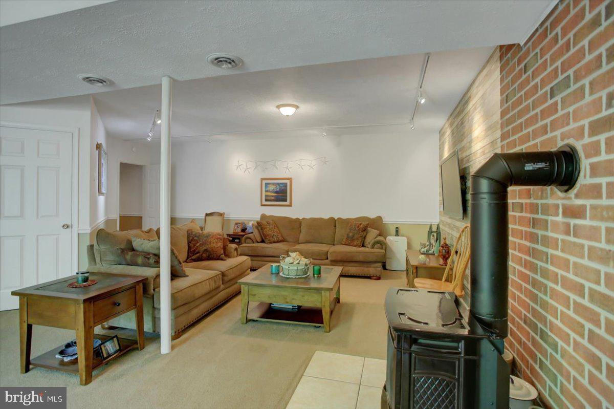 3979 Campbell Circle