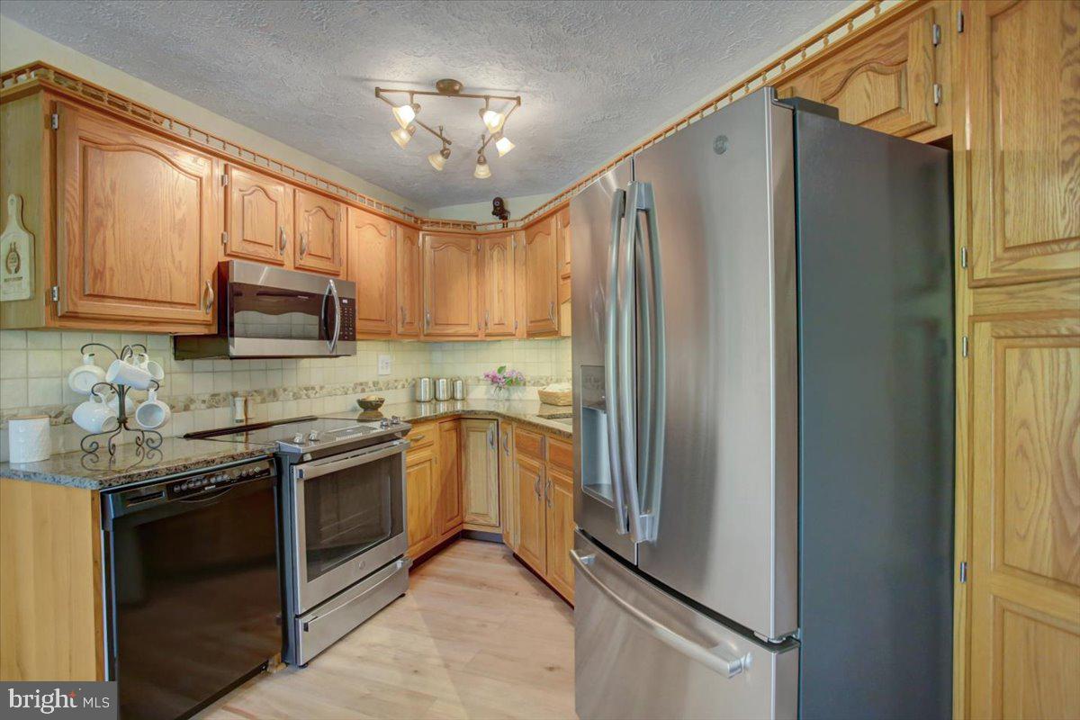 3979 Campbell Circle