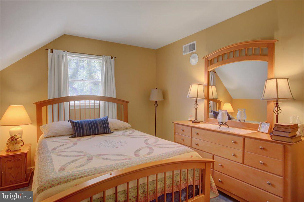 3979 Campbell Circle