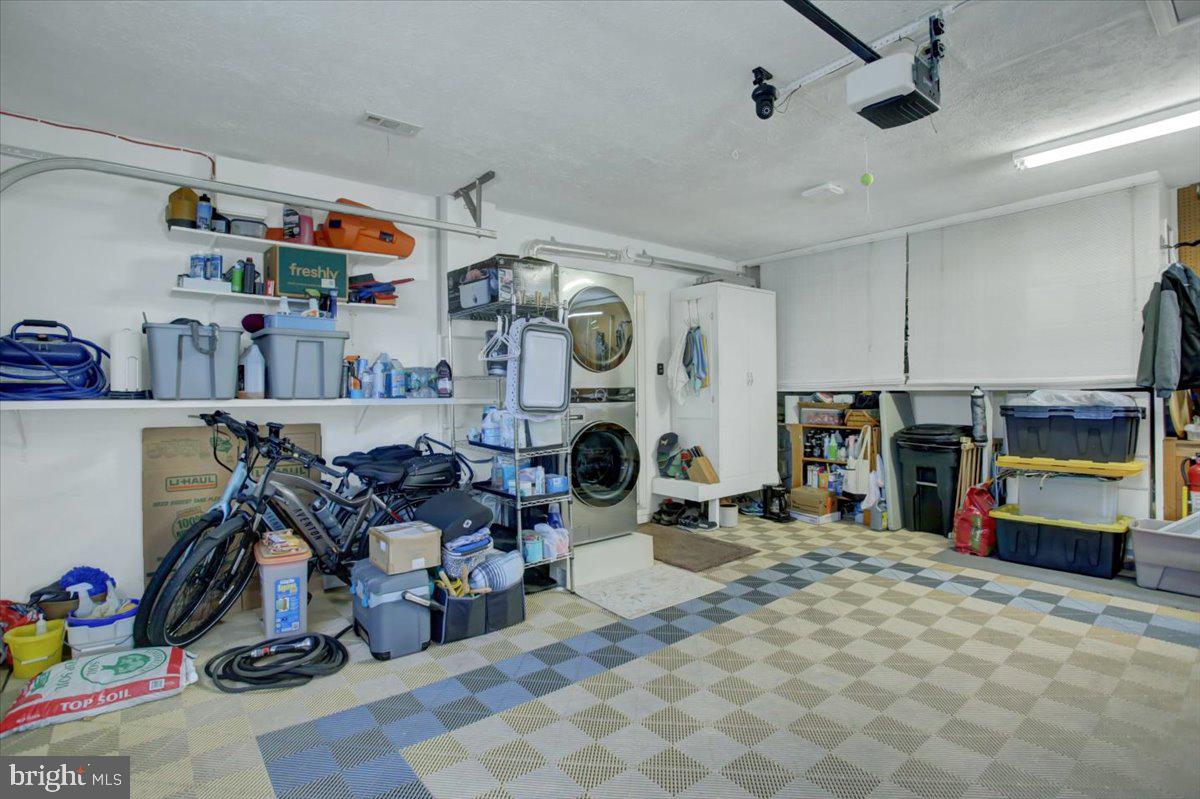 3979 Campbell Circle