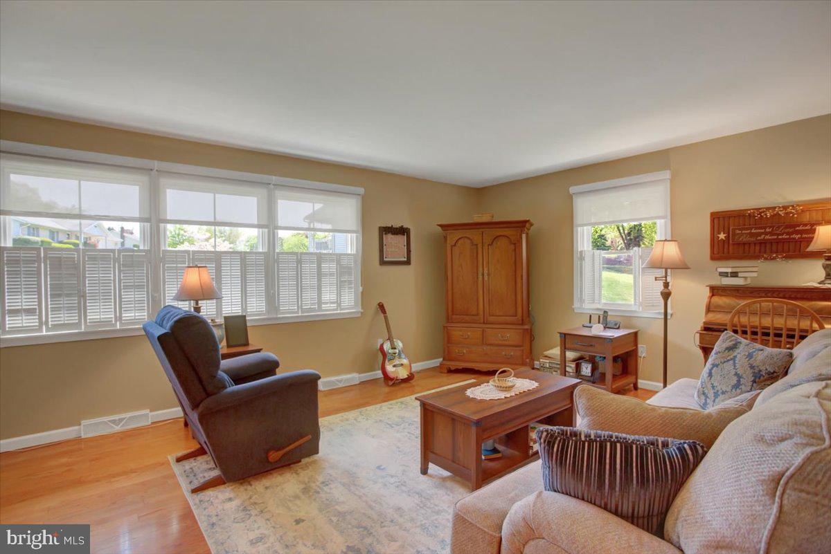 3979 Campbell Circle