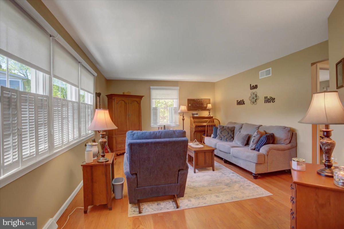 3979 Campbell Circle