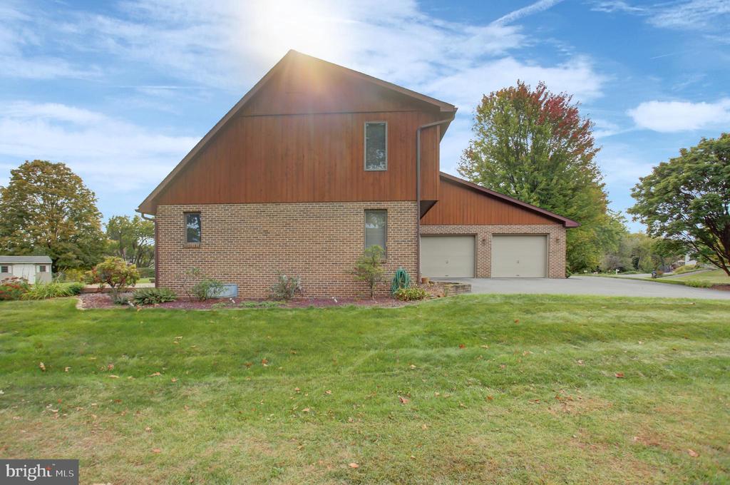 10050 MCCREARY ROAD