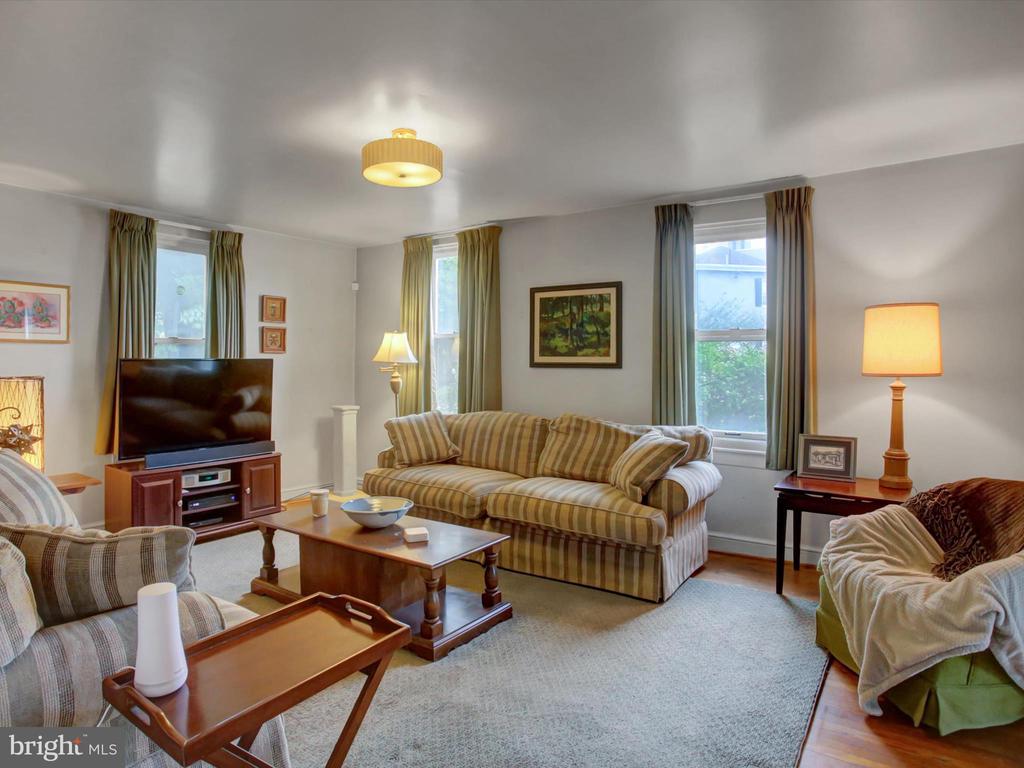 102 PARK AVENUE