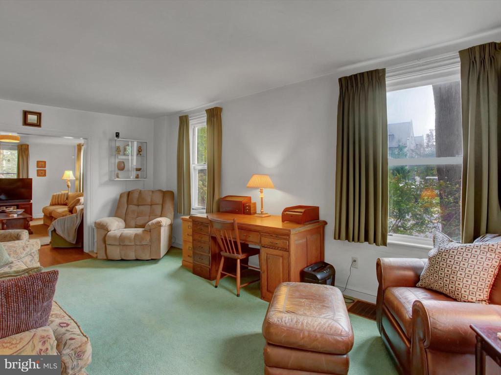 102 PARK AVENUE