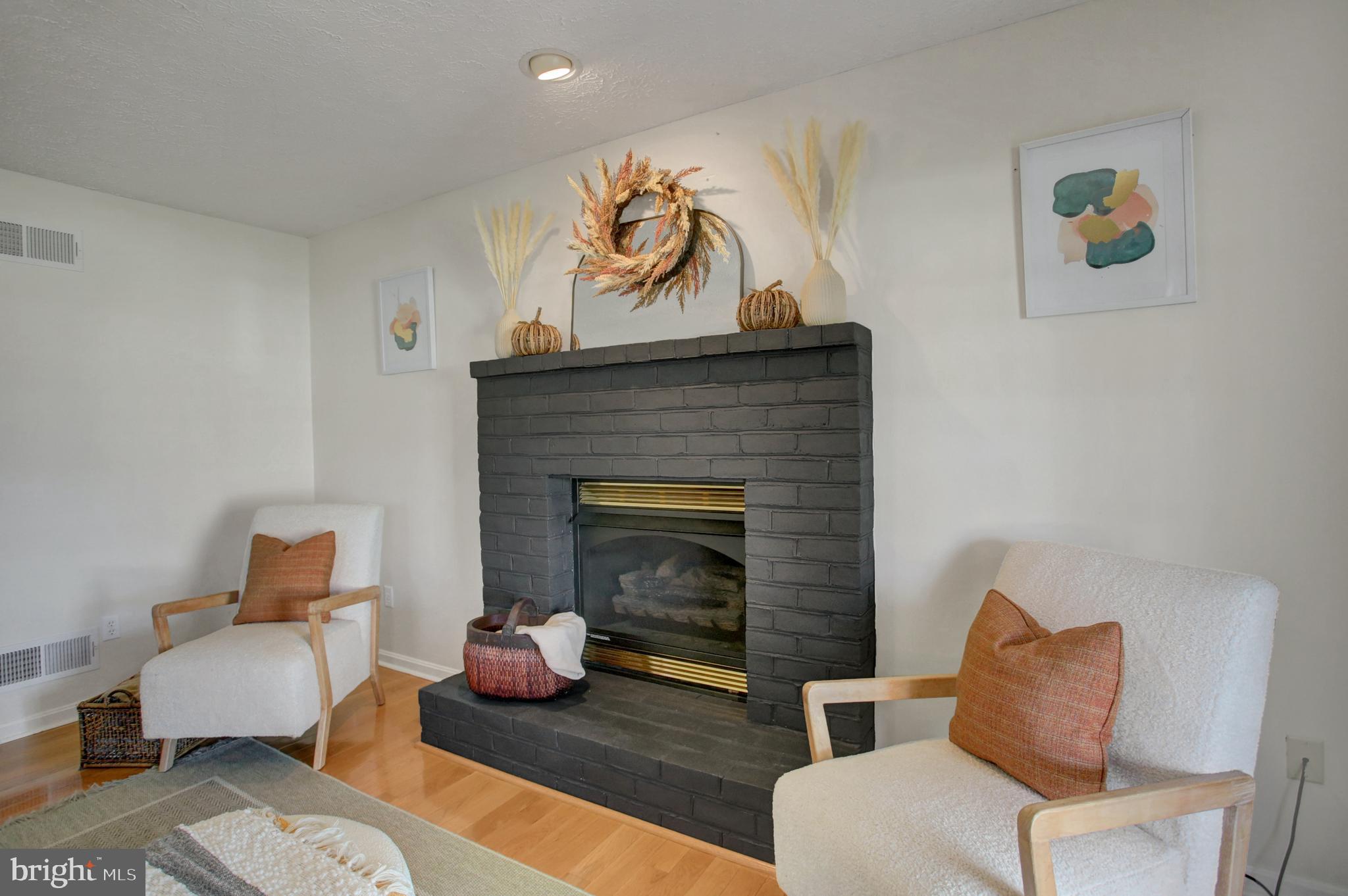 127 STONY POINT AVENUE