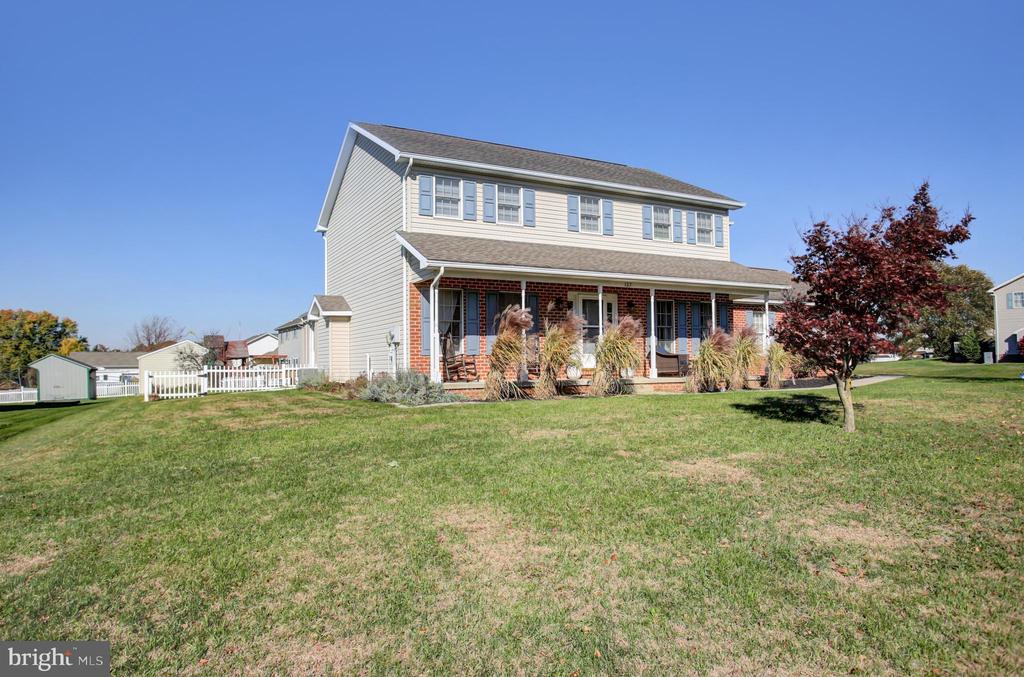127 STONY POINT AVENUE