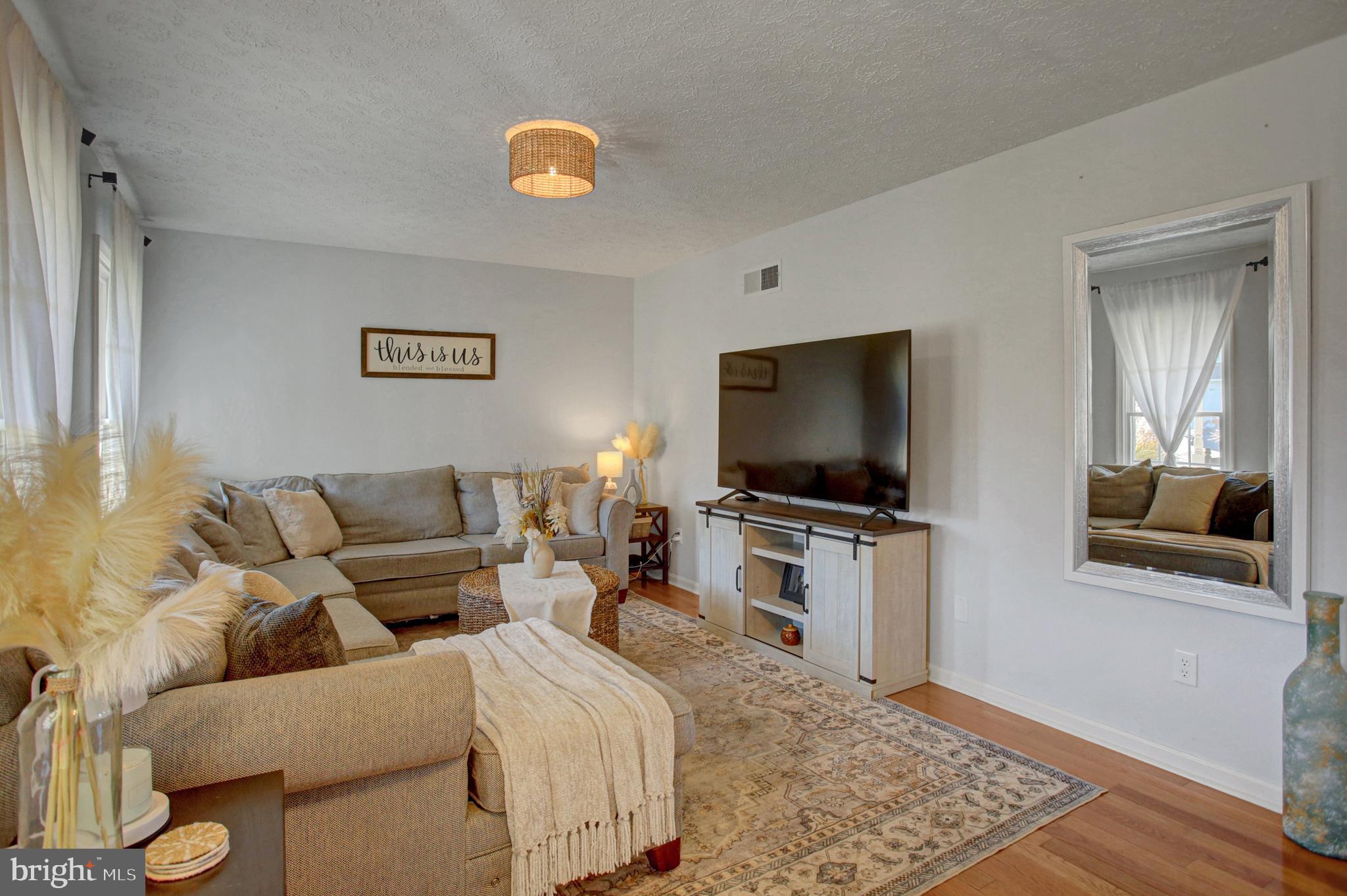 127 STONY POINT AVENUE