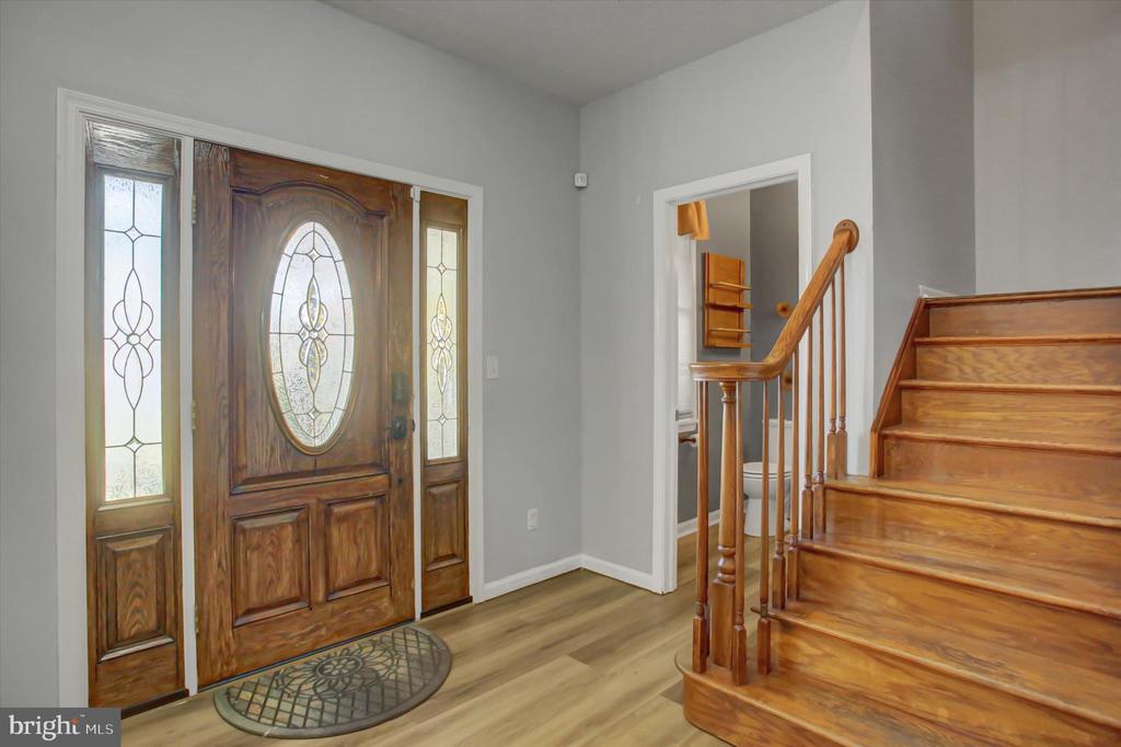 642 ERIC DRIVE
