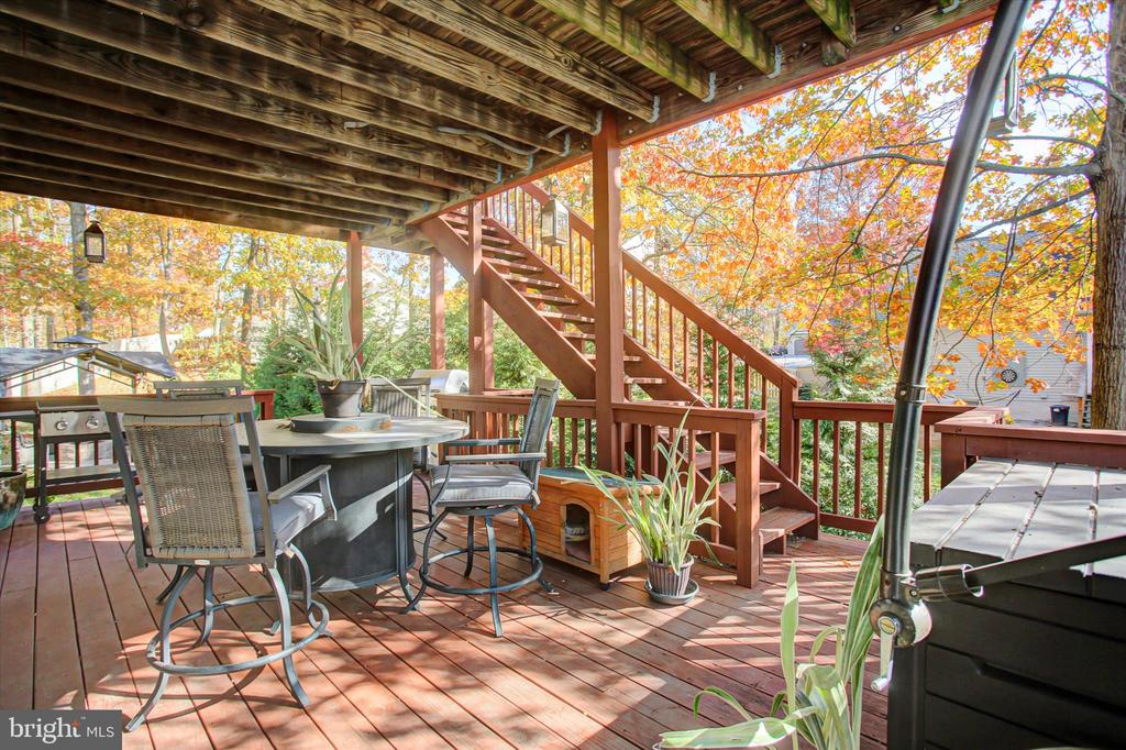 642 ERIC DRIVE