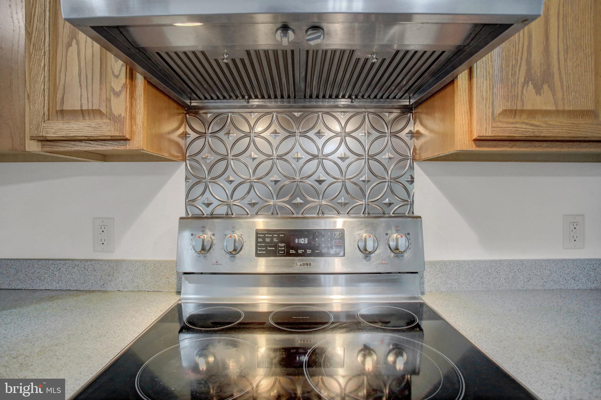 11278 THORNWOOD ROAD