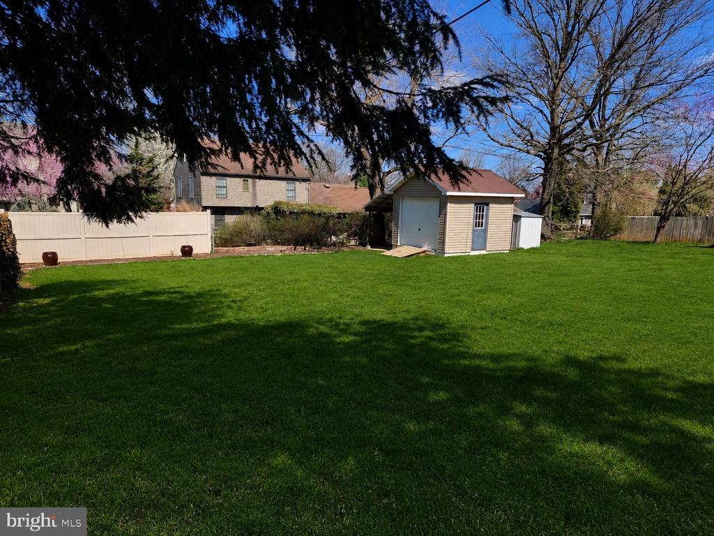 739 STOUFFER AVENUE