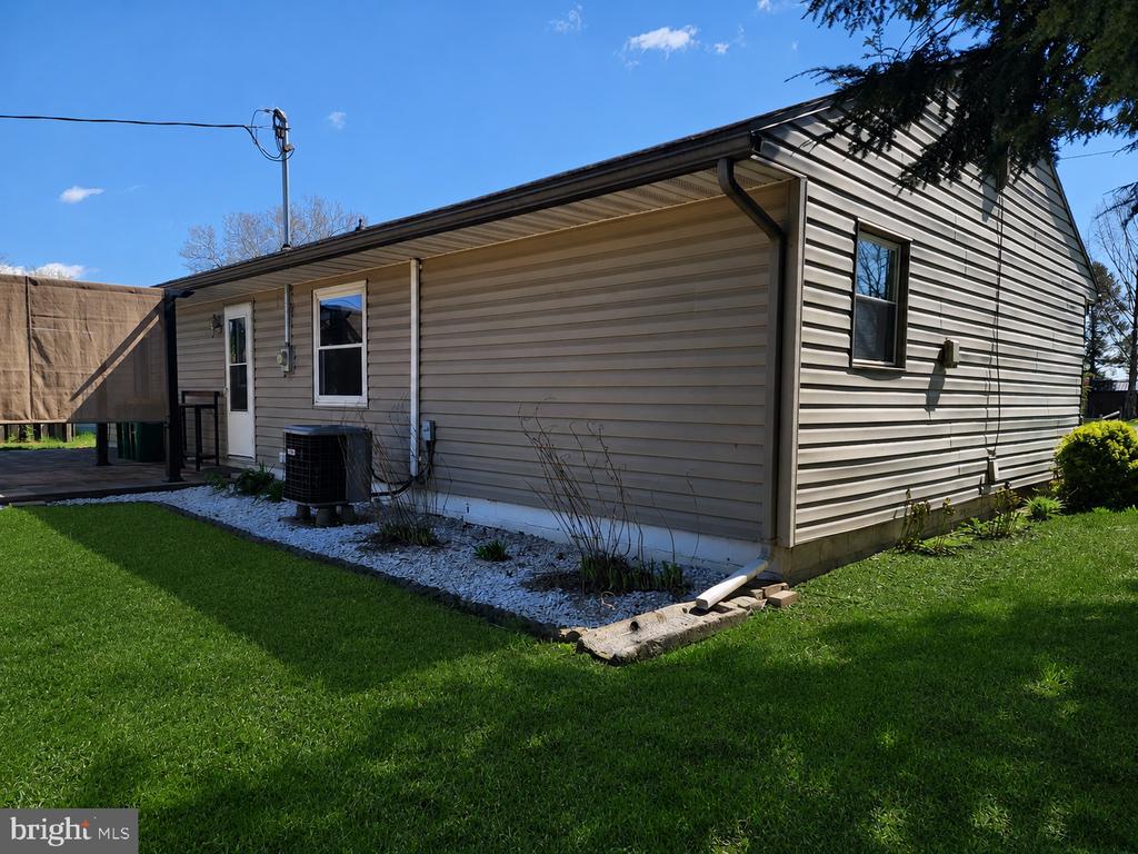 739 STOUFFER AVENUE