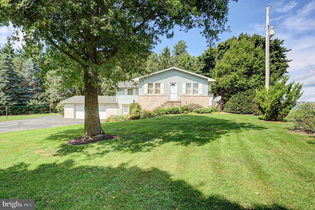 9293 NEWBURG ROAD