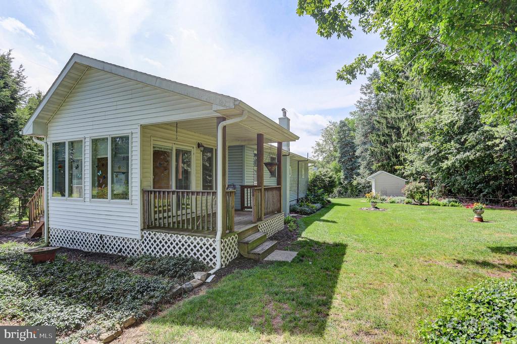 9293 NEWBURG ROAD
