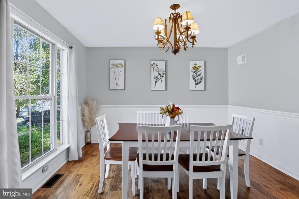 673 KARVOIS COURT
