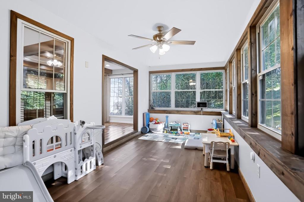 673 KARVOIS COURT