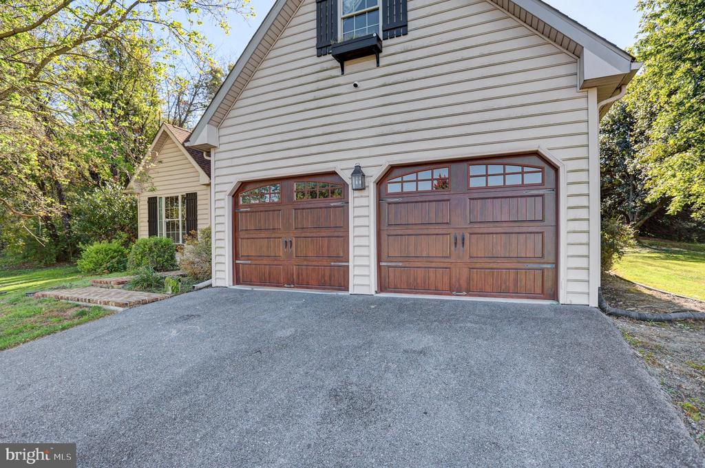 673 KARVOIS COURT