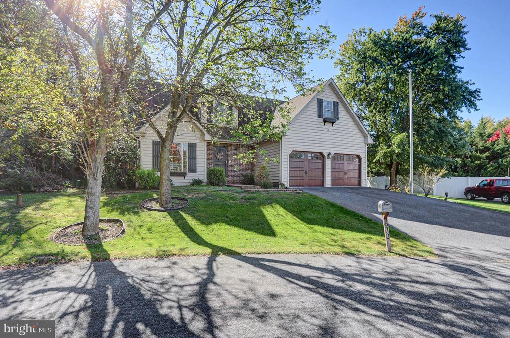673 KARVOIS COURT