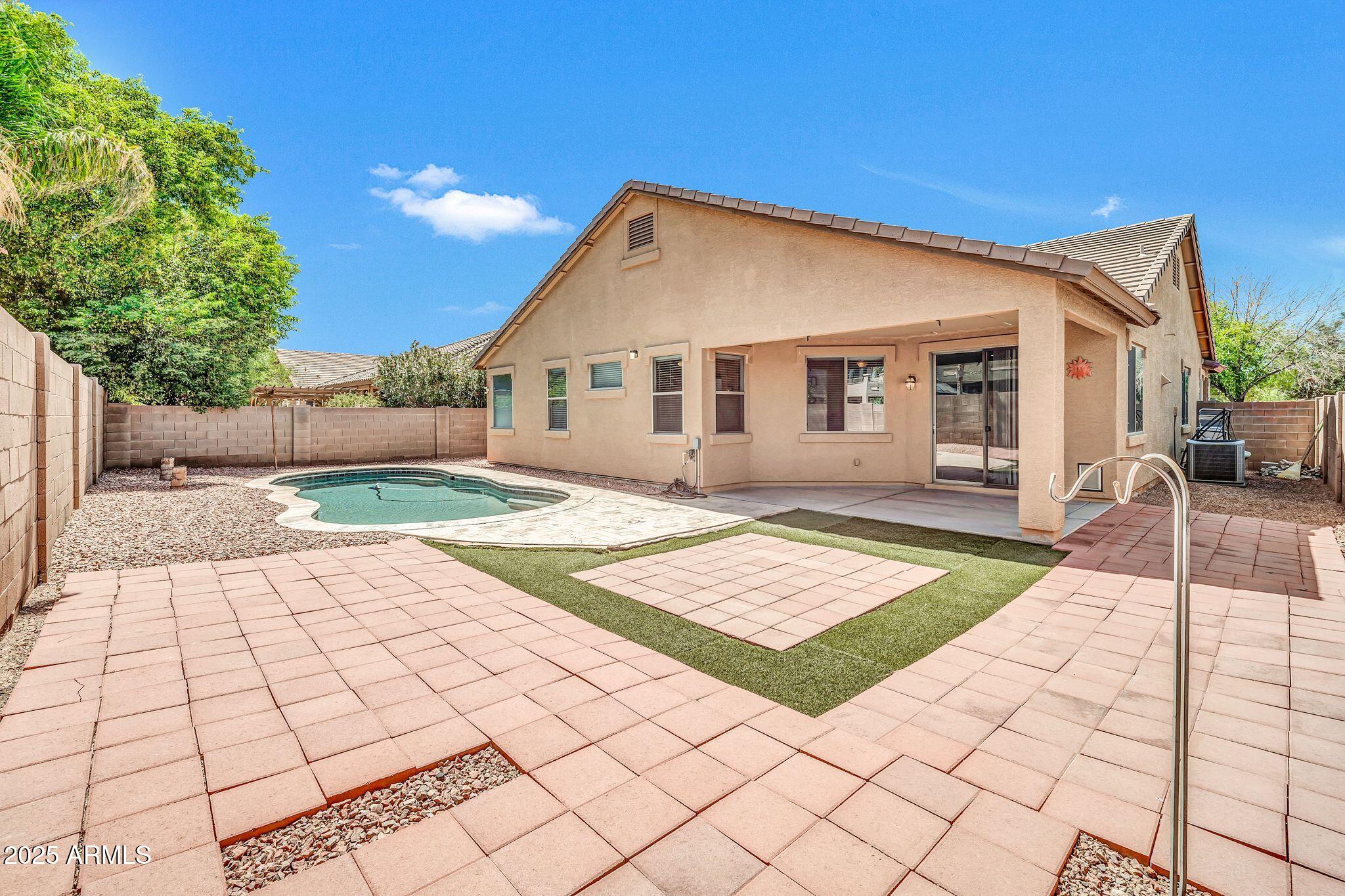 11318 W MONTE VISTA Road