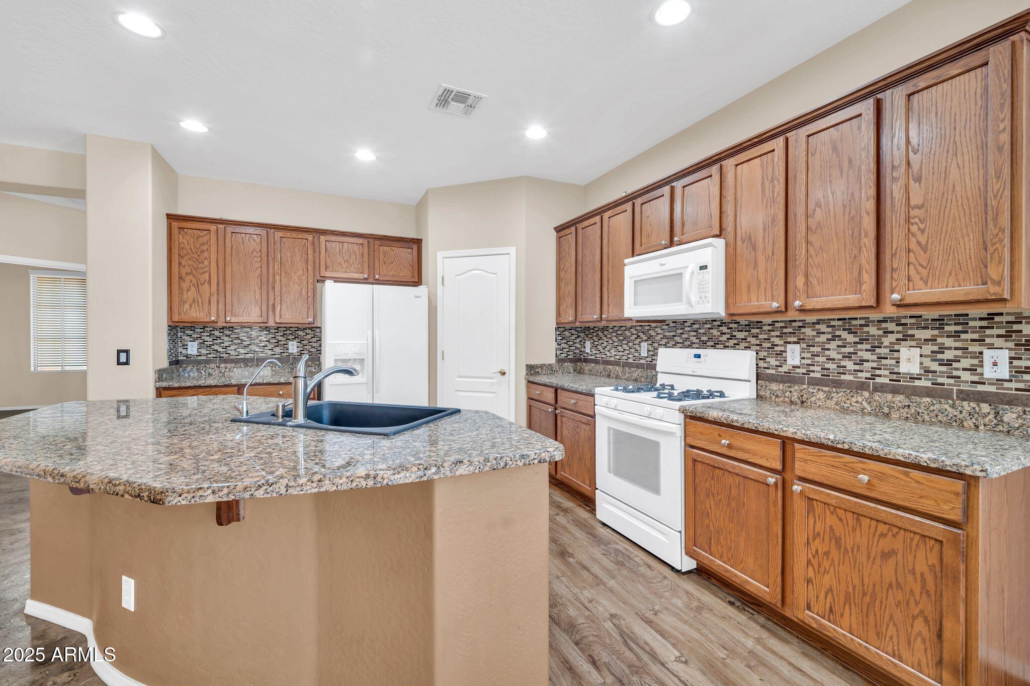 11318 W MONTE VISTA Road