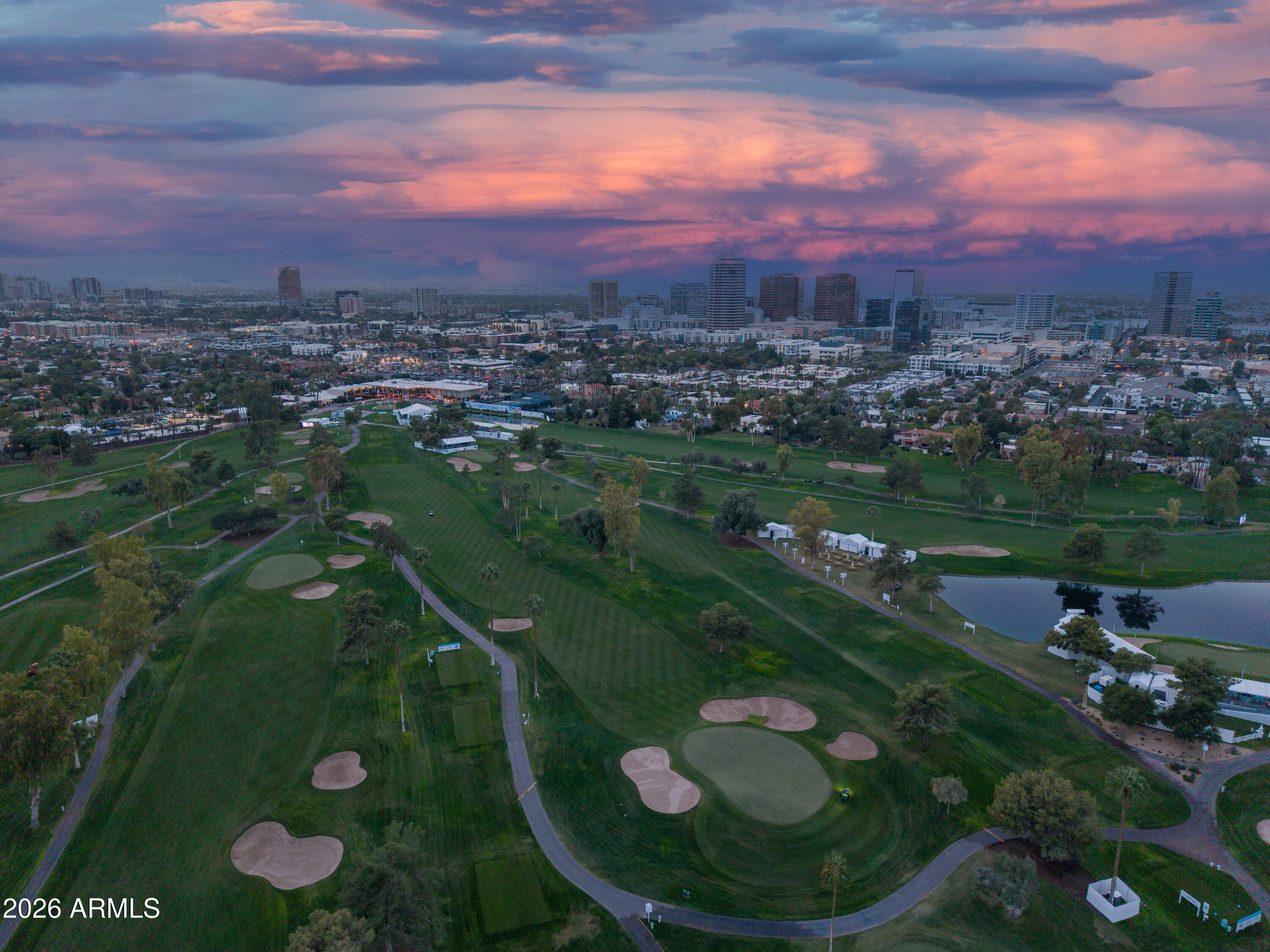 1040 E OSBORN Road 602