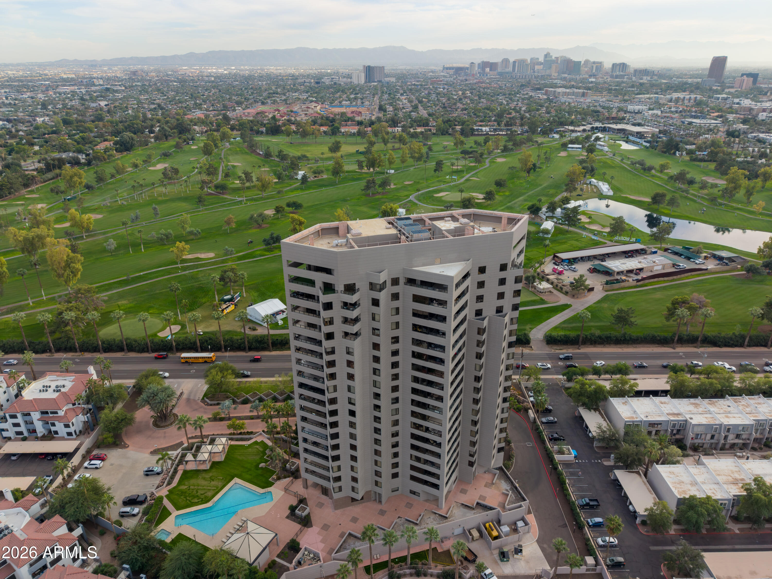 1040 E OSBORN Road 602