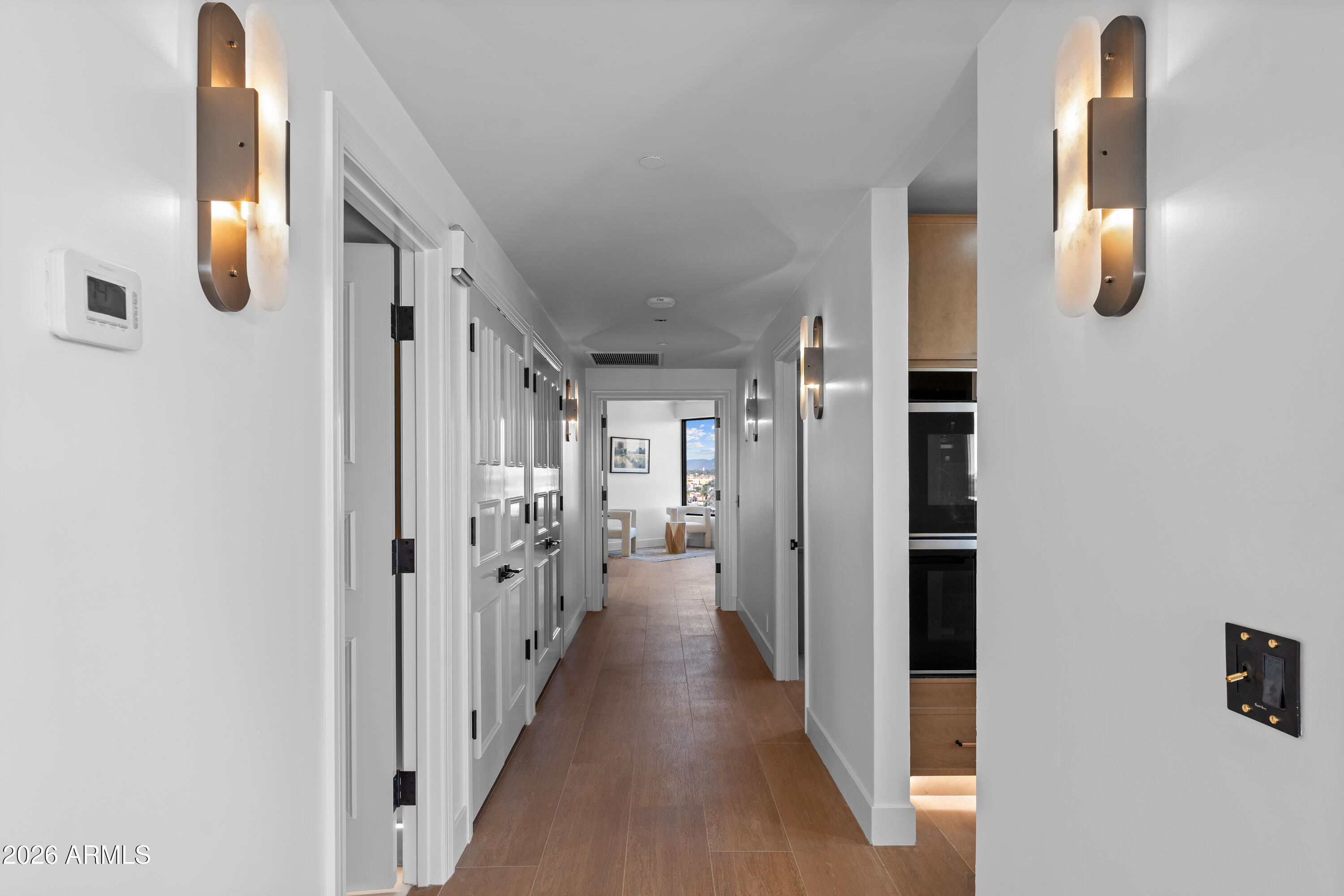 1040 E OSBORN Road 602