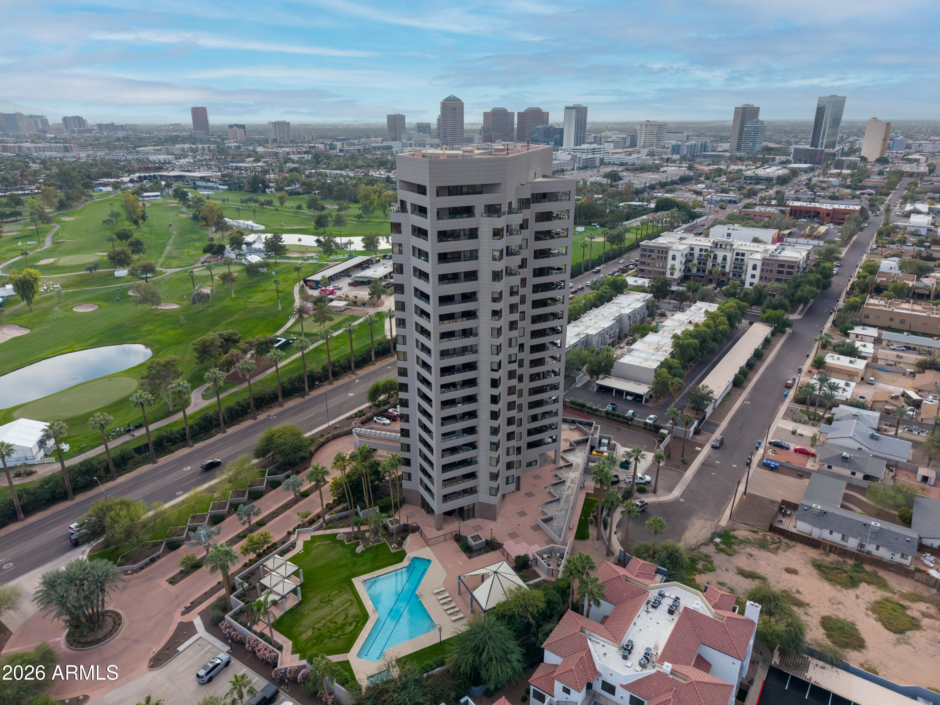 1040 E OSBORN Road 602