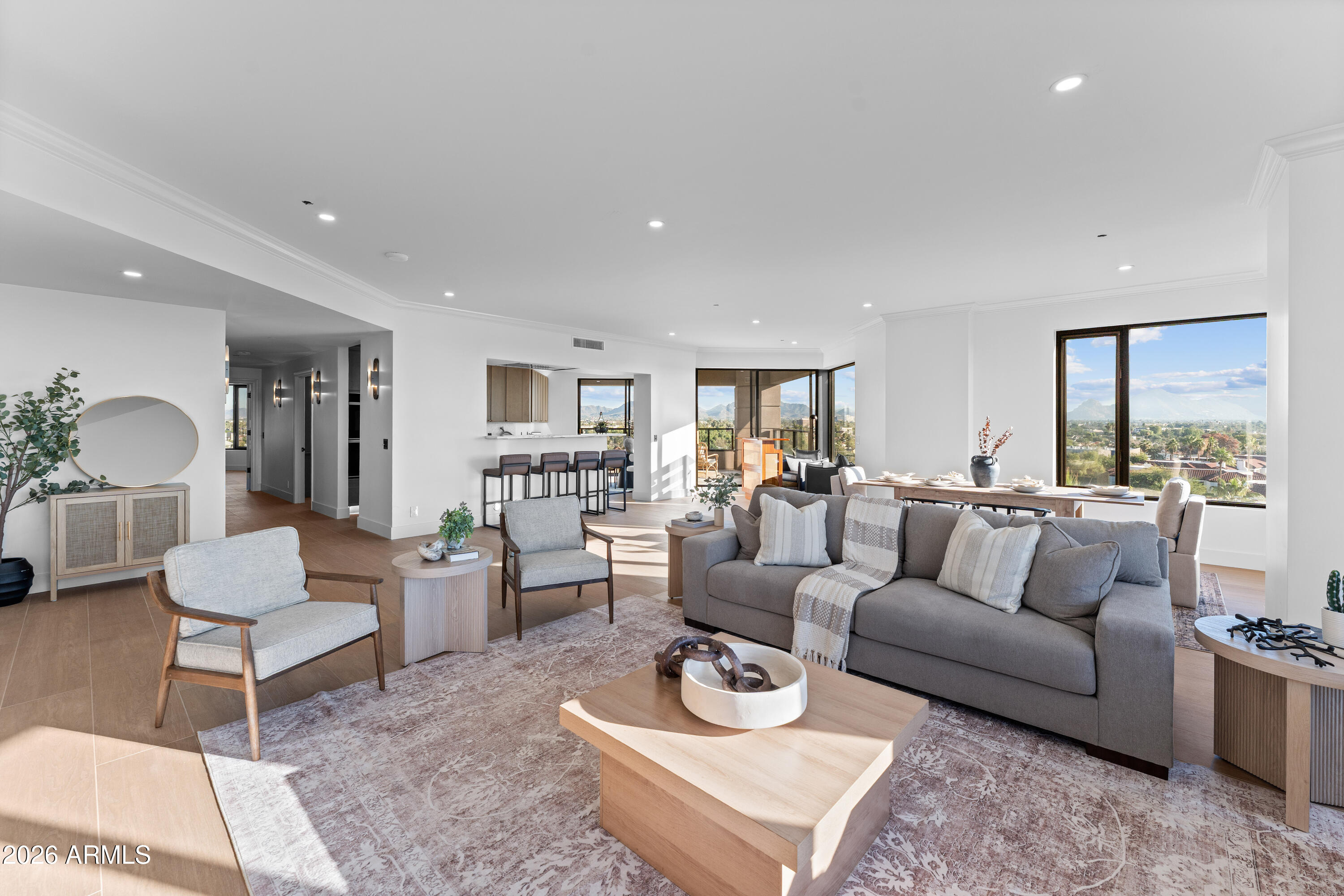 1040 E OSBORN Road 602