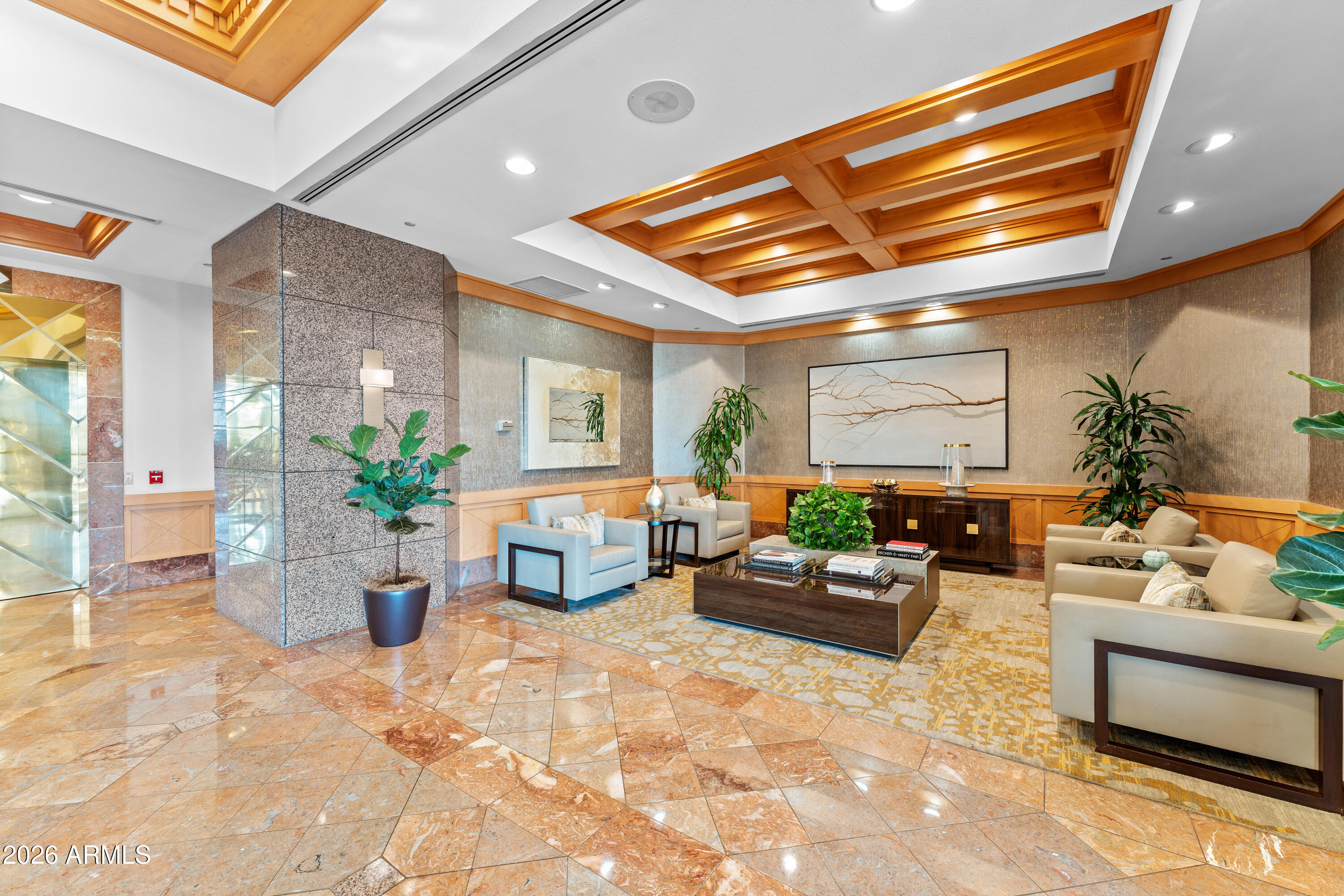 1040 E OSBORN Road 602