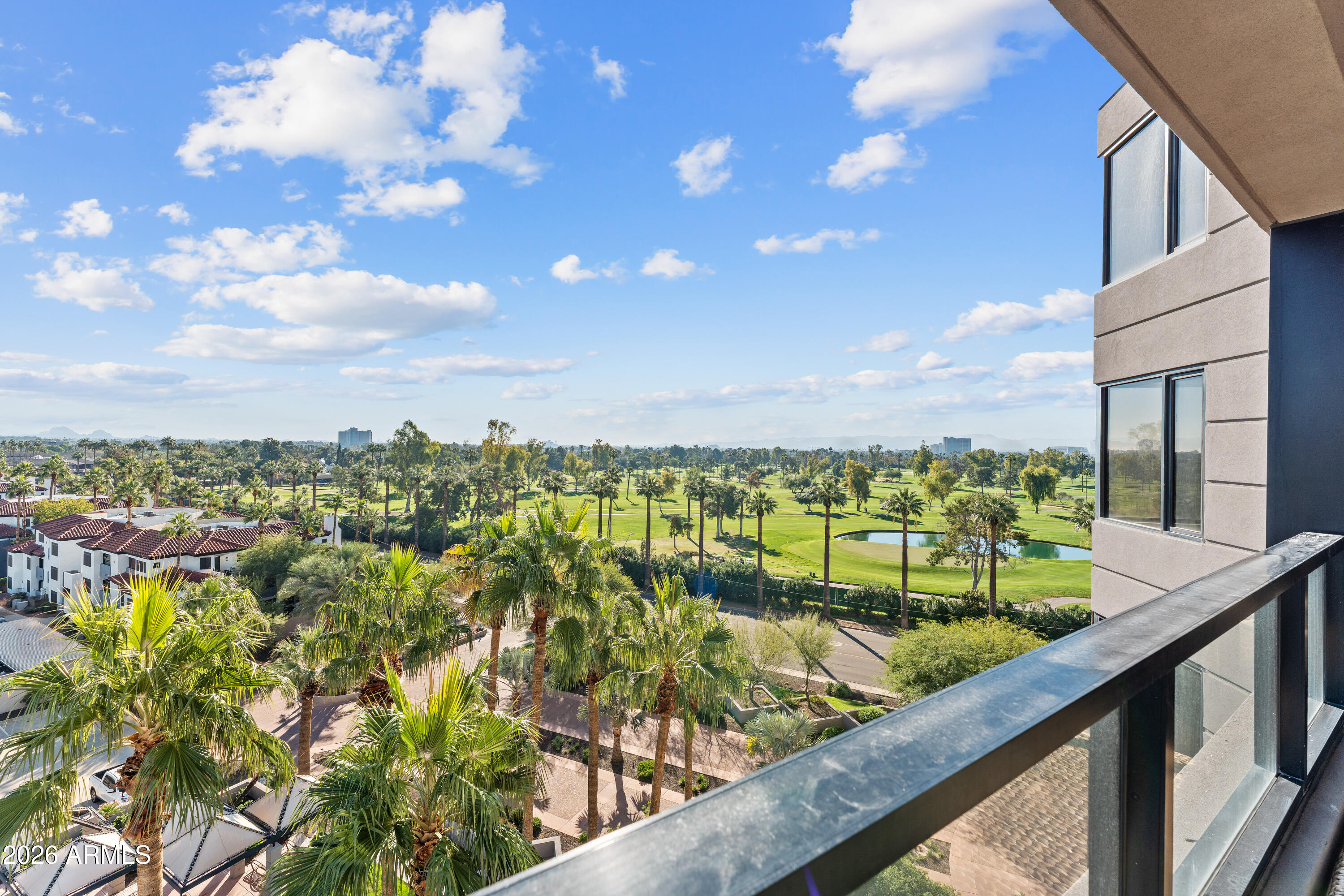 1040 E OSBORN Road 602