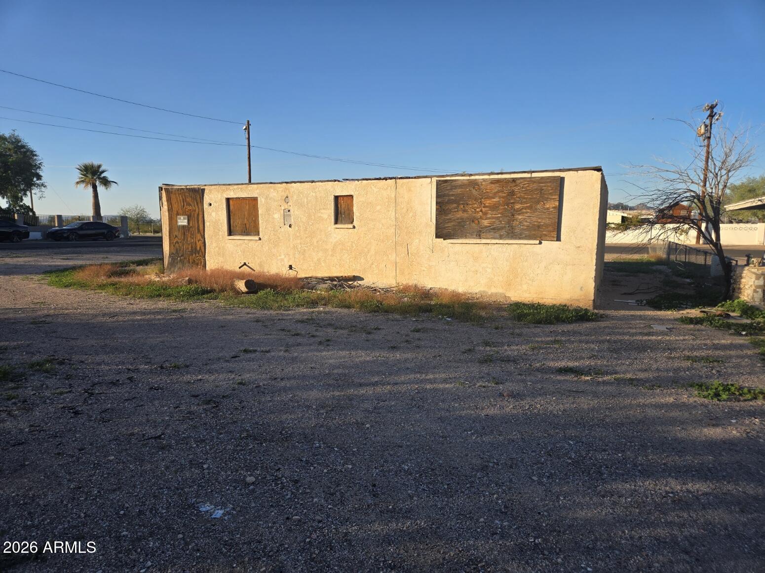 409 W RICHARDS Street