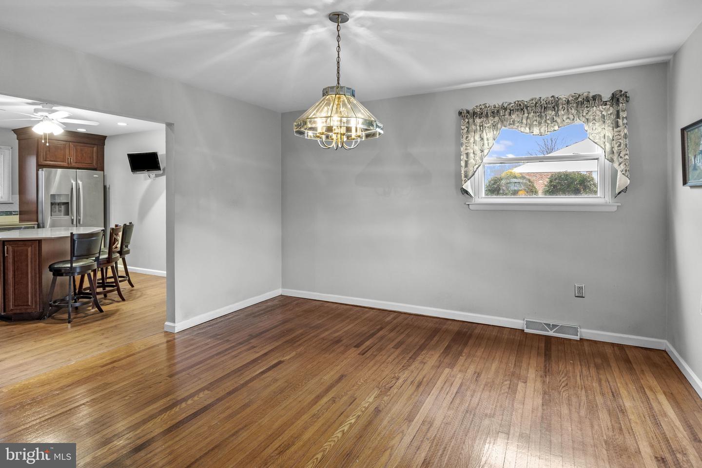 306 Midfield Dr
