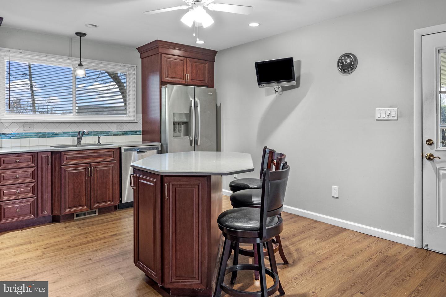 306 Midfield Dr