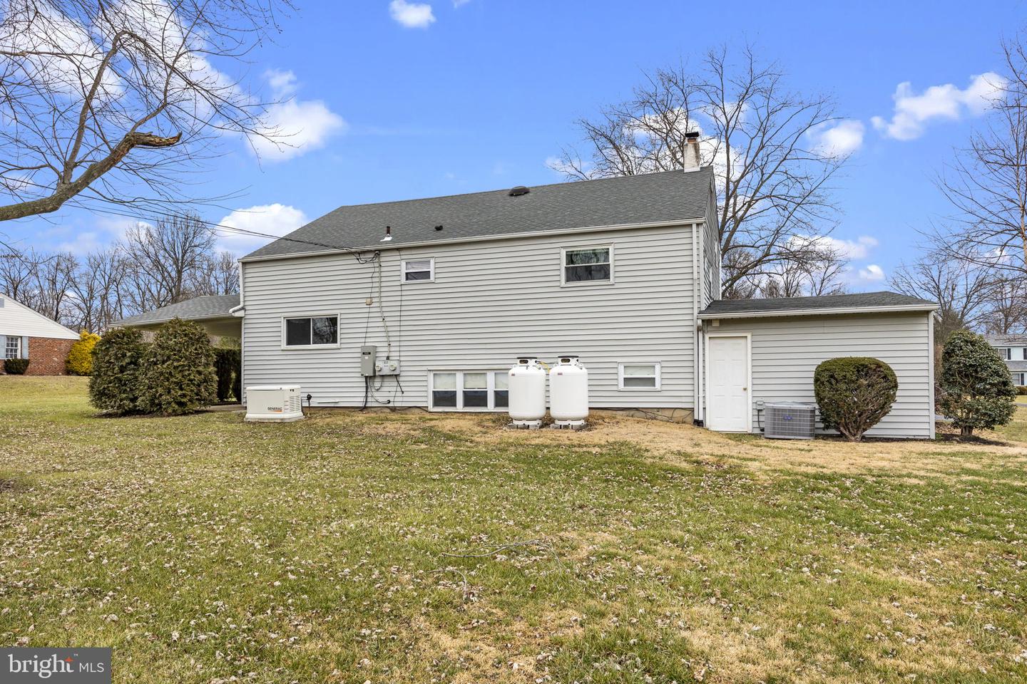 306 Midfield Dr