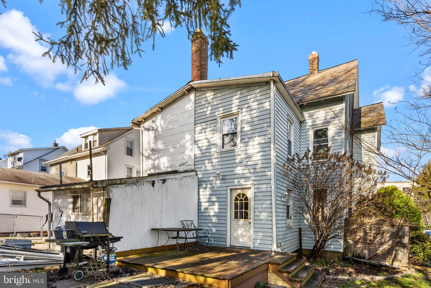 23 Cherry St